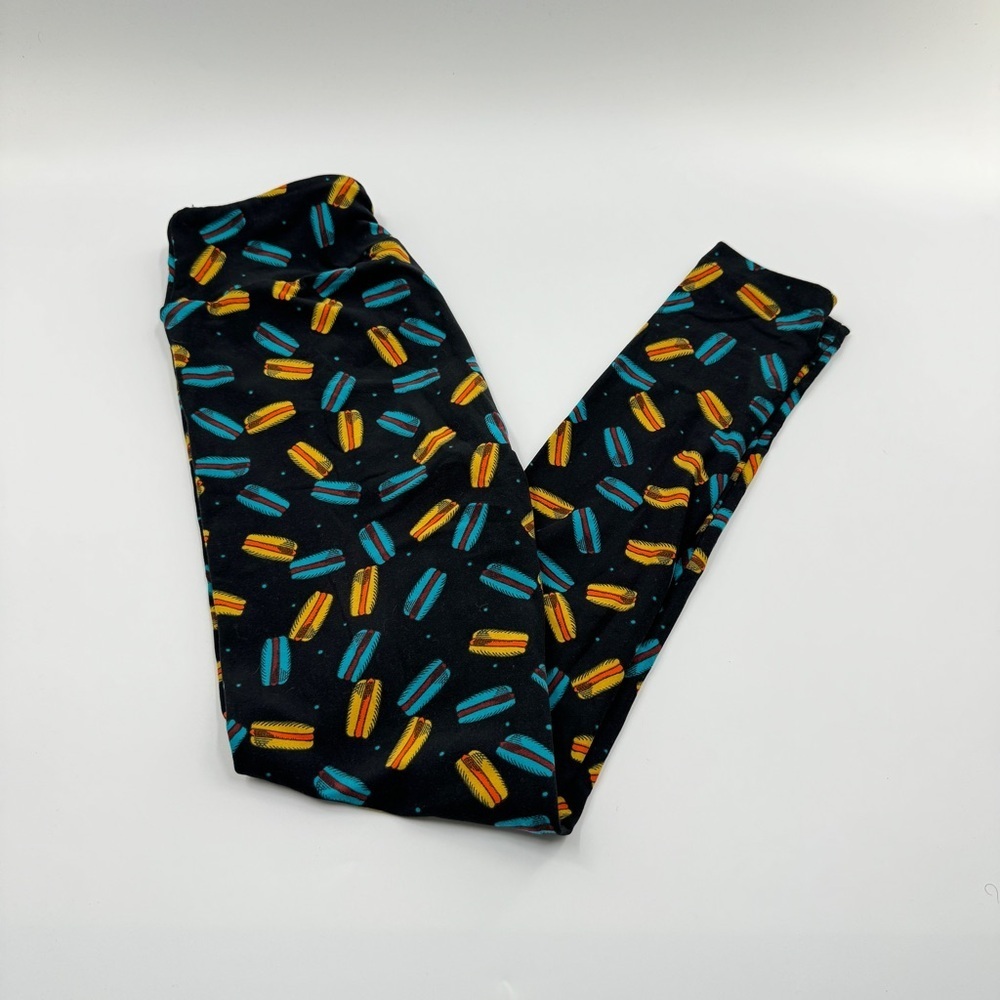 LuLaRoe One Size (OS) Leggings – Buttery Soft Stretchy Printed Leggings